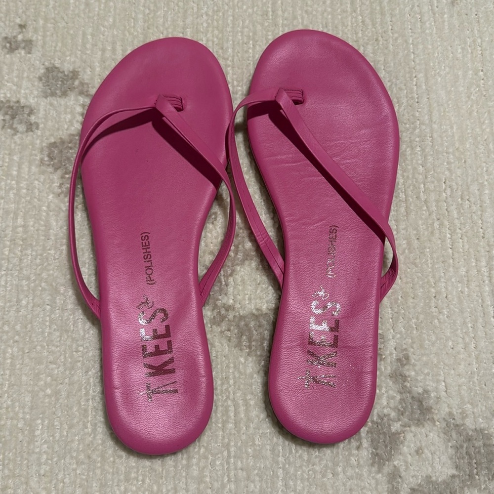 TKEES Sandals